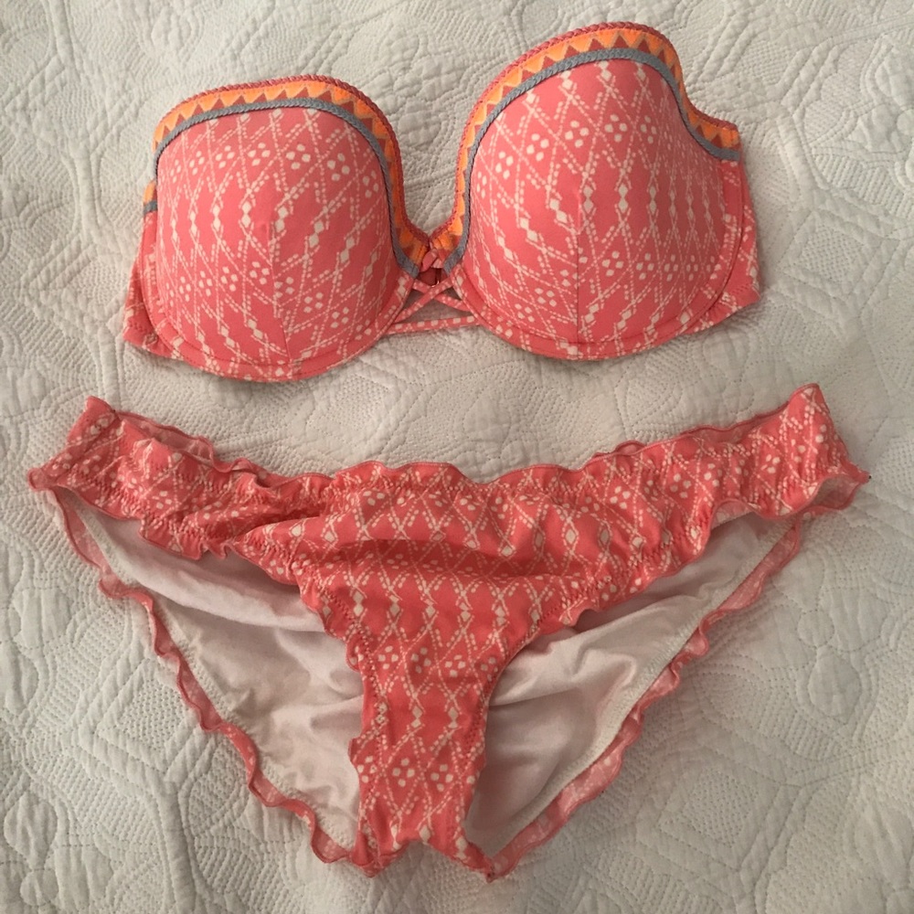 Victoria’s Secret Bikini
